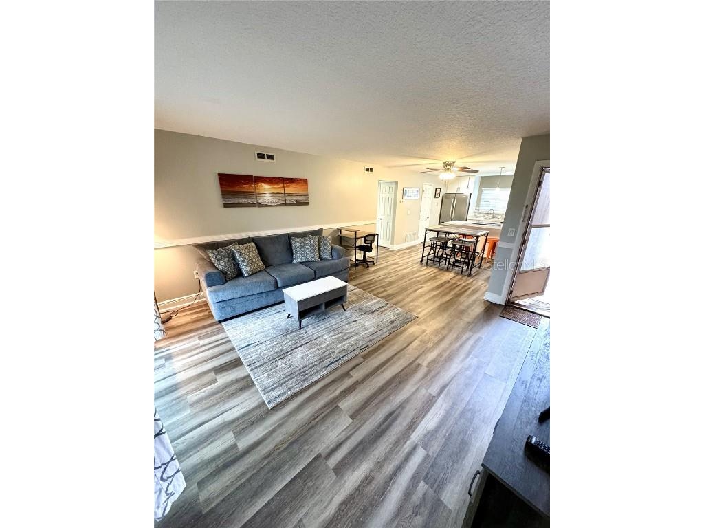 1000 Lake Of The Woods Boulevard #104F Fern Park FL 32730 V4941113 image6