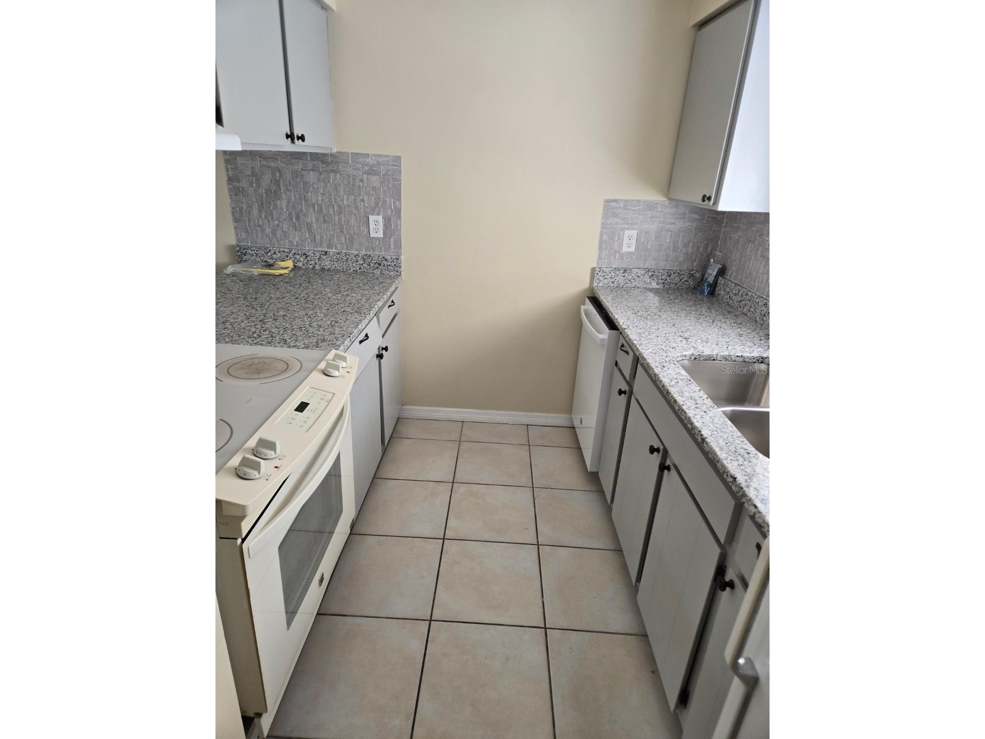 1000 Lake Of The Woods Boulevard #201E Casselberry FL 32730 O6391918 image6