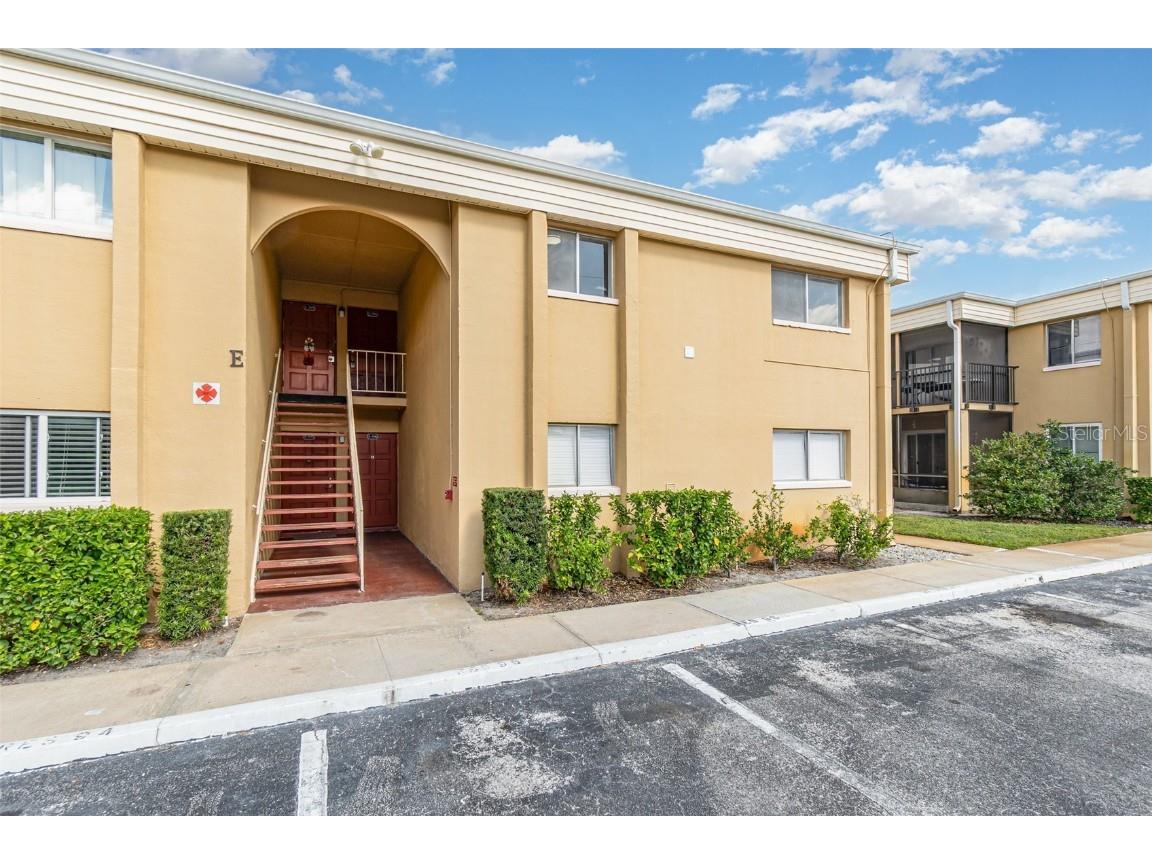 1000 Lake Of The Woods Boulevard #E206 Fern Park FL 32730 O6357953 image1