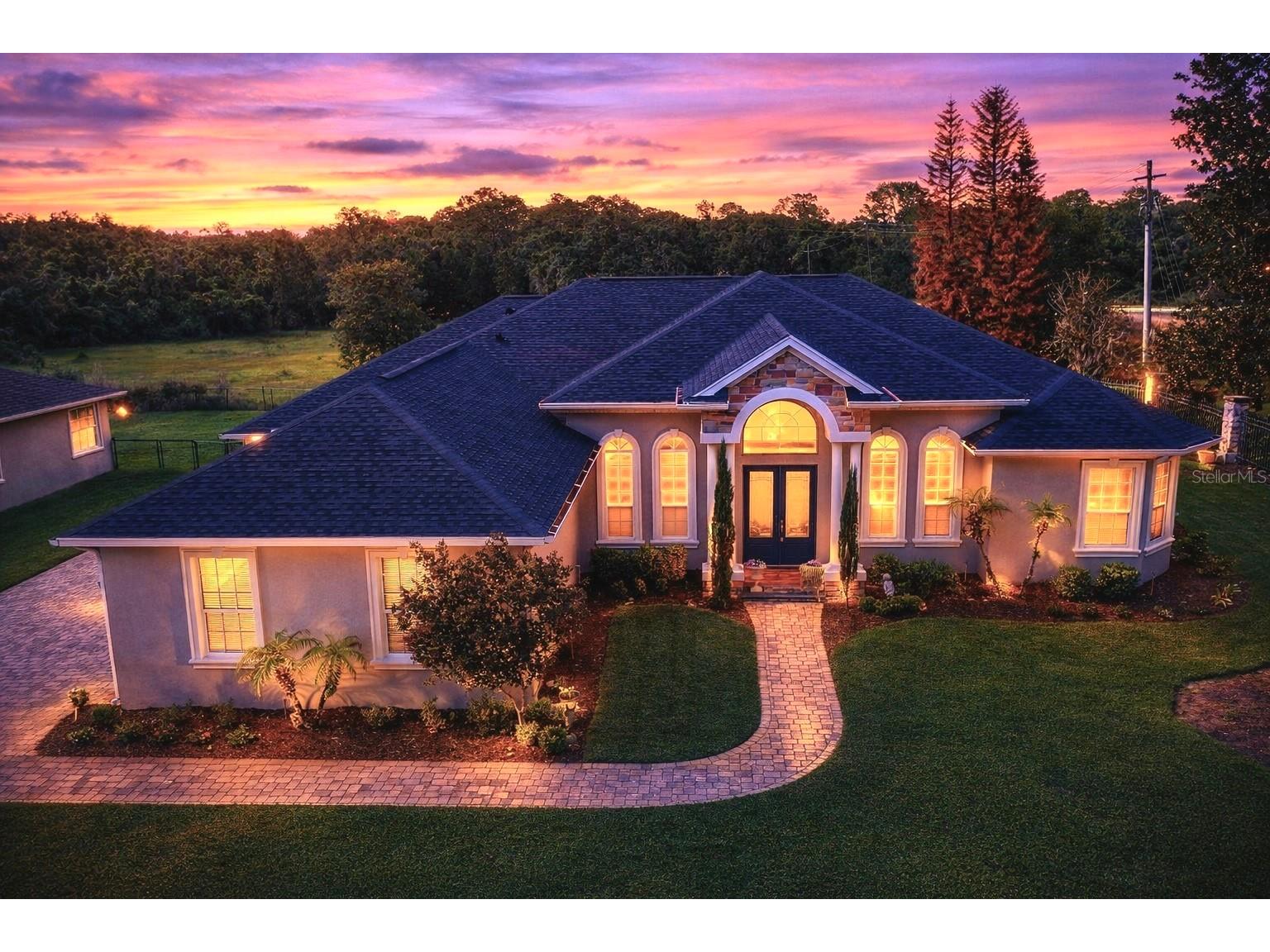 1000 Lena Run Court Winter Haven FL 33880 L4962371 image1