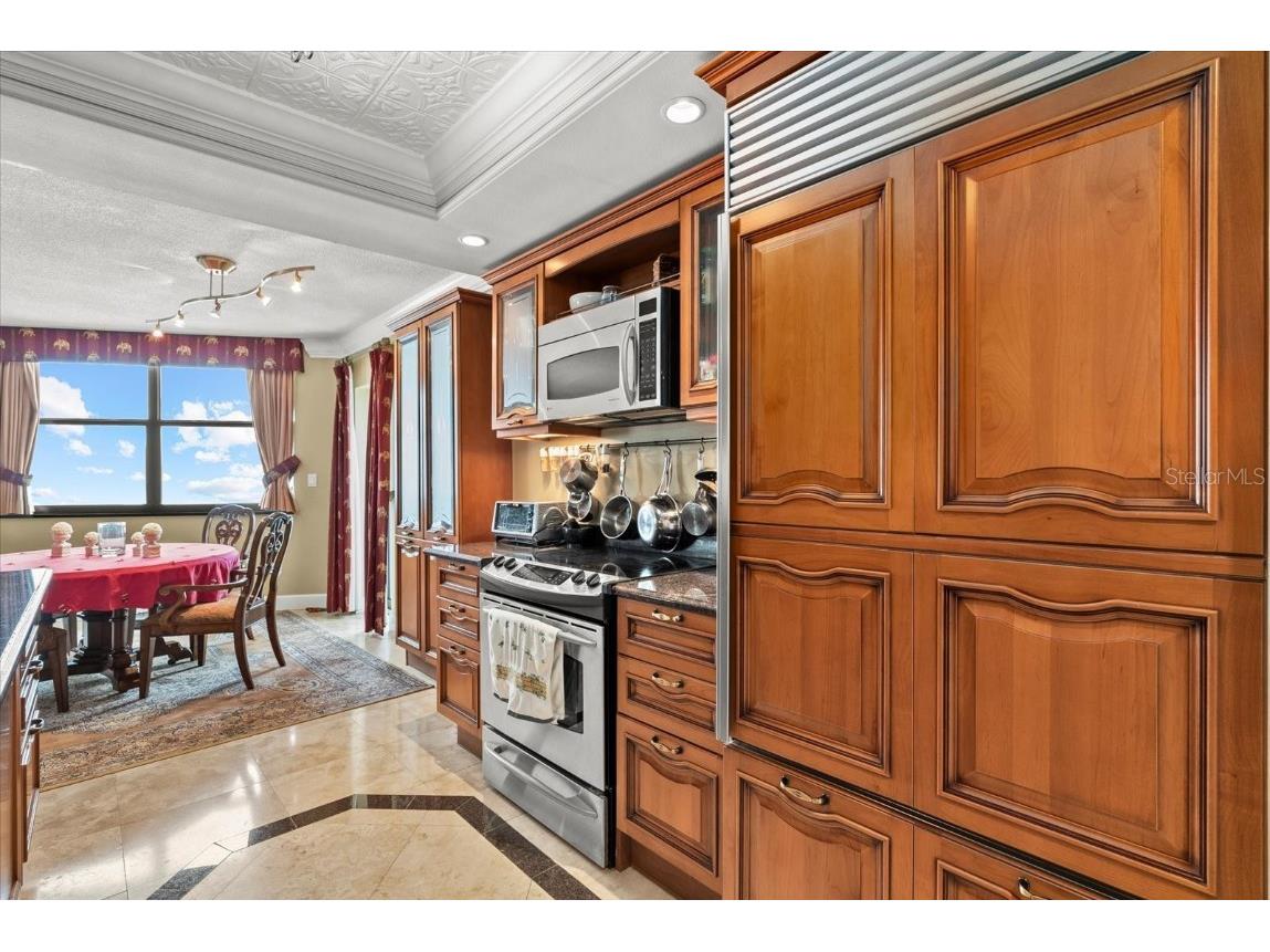 1000 Longboat Club Road #1001 Longboat Key FL 34228 A4666443 image11