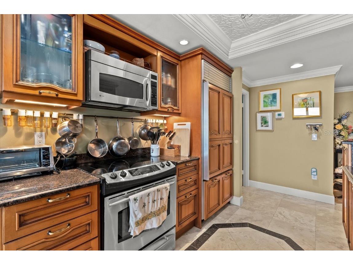 1000 Longboat Club Road #1001 Longboat Key FL 34228 A4666443 image7