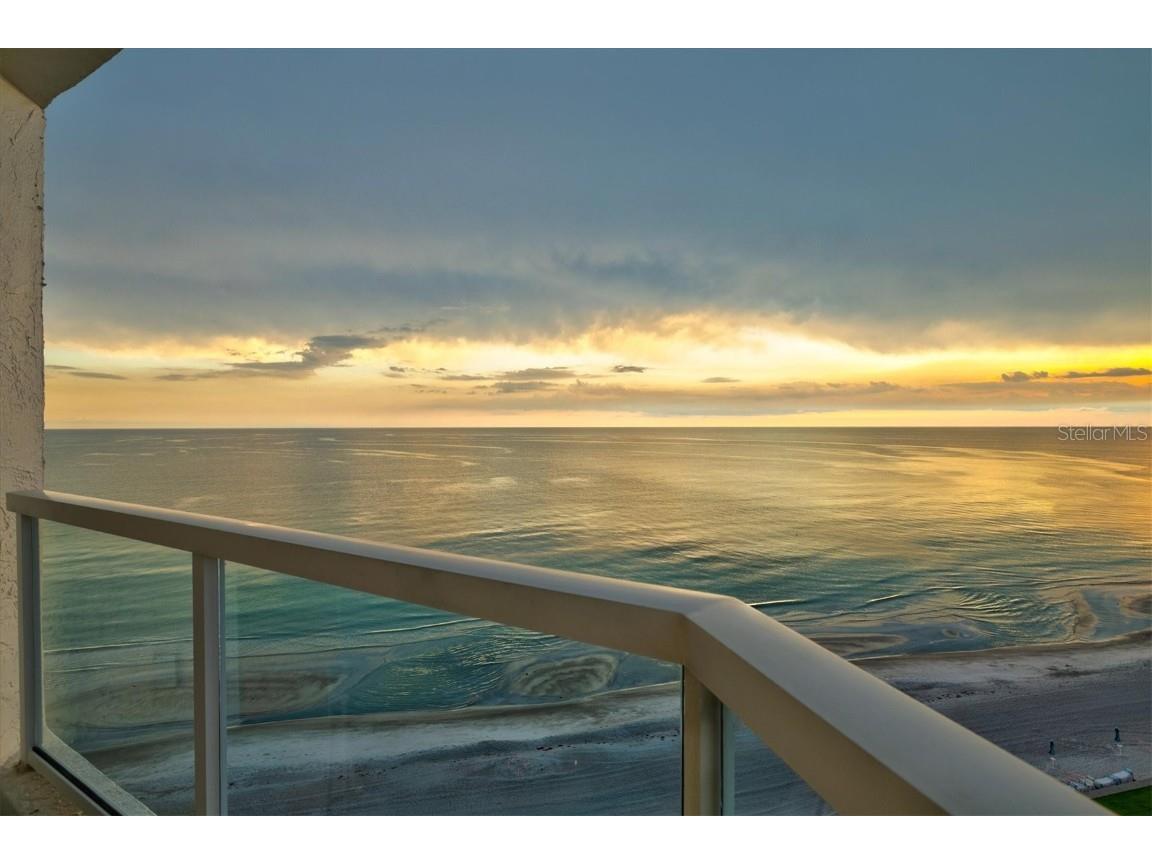 1000 Longboat Club Road #1105 Longboat Key FL 34228 - GULF OF MEXICO A4657701 image19