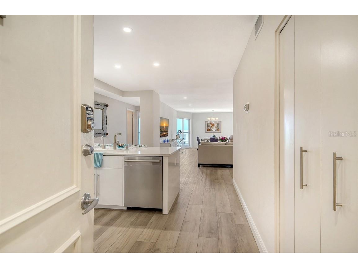 1000 Longboat Club Road #1105 Longboat Key FL 34228 - GULF OF MEXICO A4657701 image21