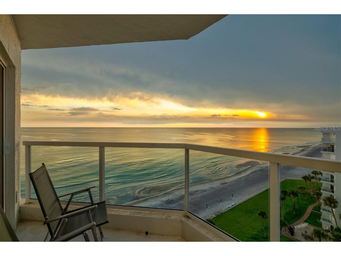 1000 Longboat Club Road #1105 Longboat Key FL 34228 - GULF OF MEXICO A4657701 image3