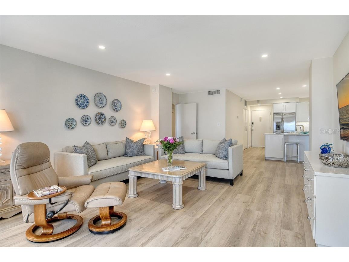 1000 Longboat Club Road #1105 Longboat Key FL 34228 - GULF OF MEXICO A4657701 image37