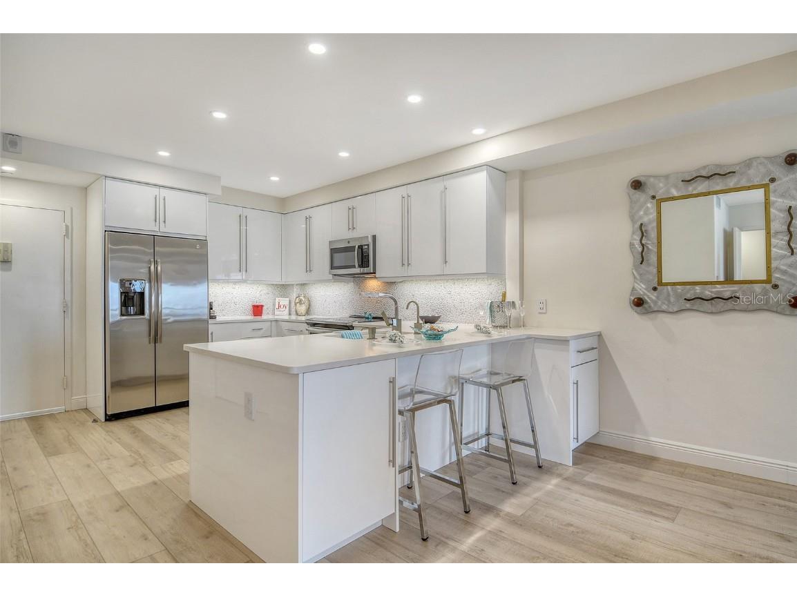 1000 Longboat Club Road #1105 Longboat Key FL 34228 - GULF OF MEXICO A4657701 image4