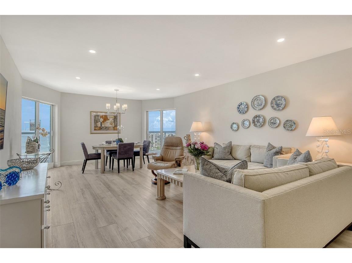 1000 Longboat Club Road #1105 Longboat Key FL 34228 - GULF OF MEXICO A4657701 image6