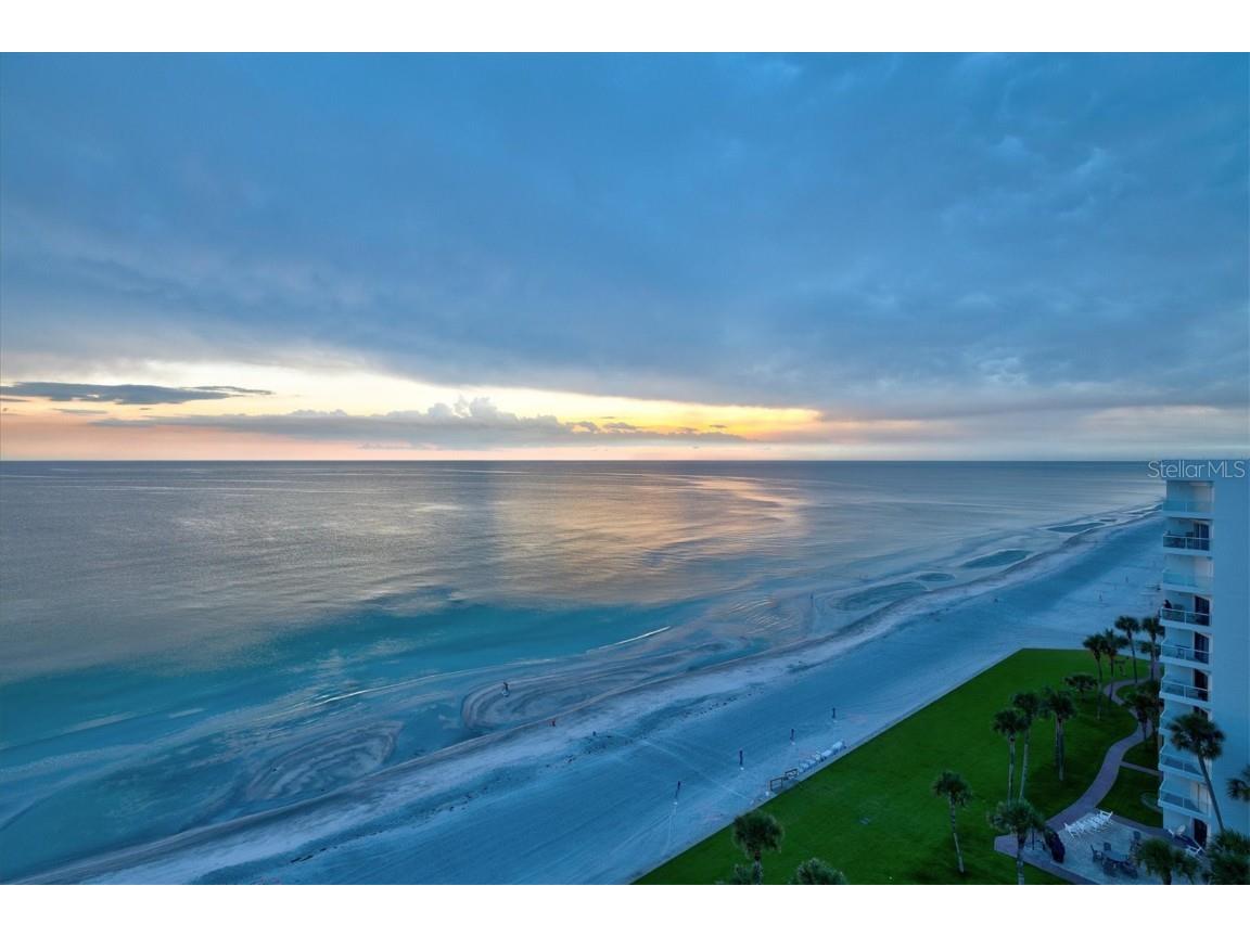 1000 Longboat Club Road #1105 Longboat Key FL 34228 - GULF OF MEXICO A4657701 image71