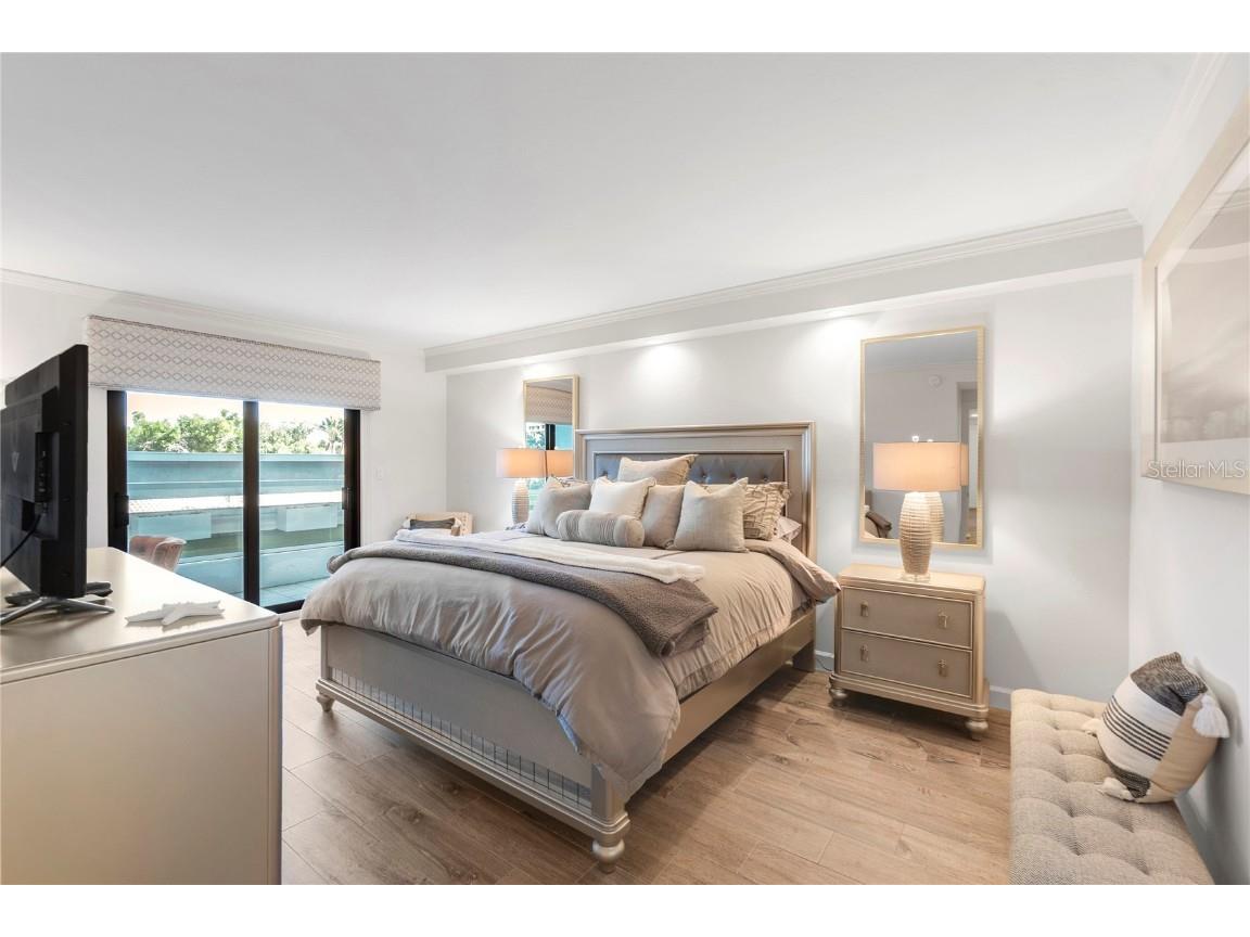 1000 Longboat Club Road #204 Longboat Key FL 34228 A4671838 image24