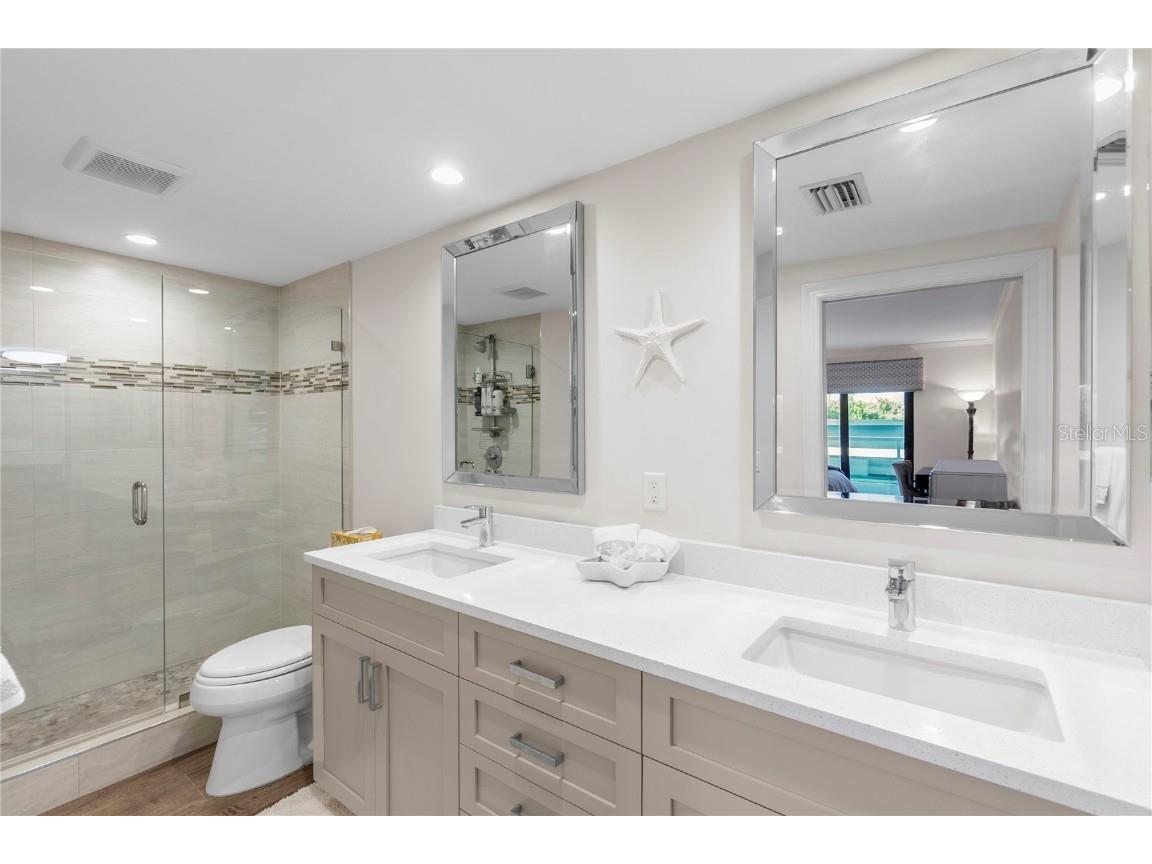 1000 Longboat Club Road #204 Longboat Key FL 34228 A4671838 image29