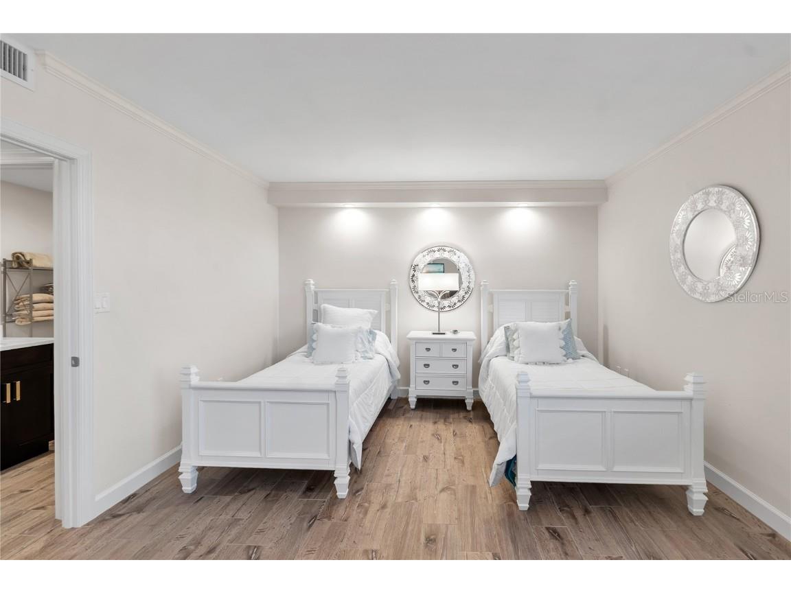 1000 Longboat Club Road #204 Longboat Key FL 34228 A4671838 image37