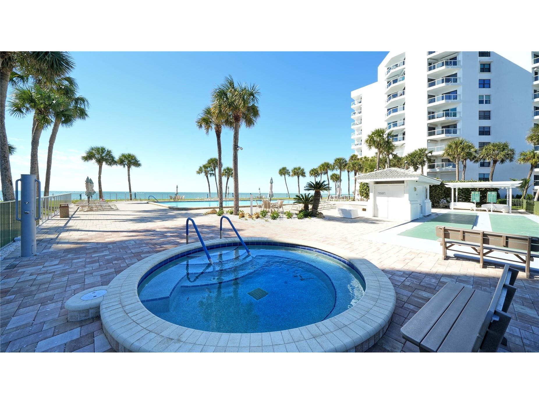 1000 Longboat Club Road #403 Longboat Key FL 34228 - GULF OF MEXICO A4680791 image26