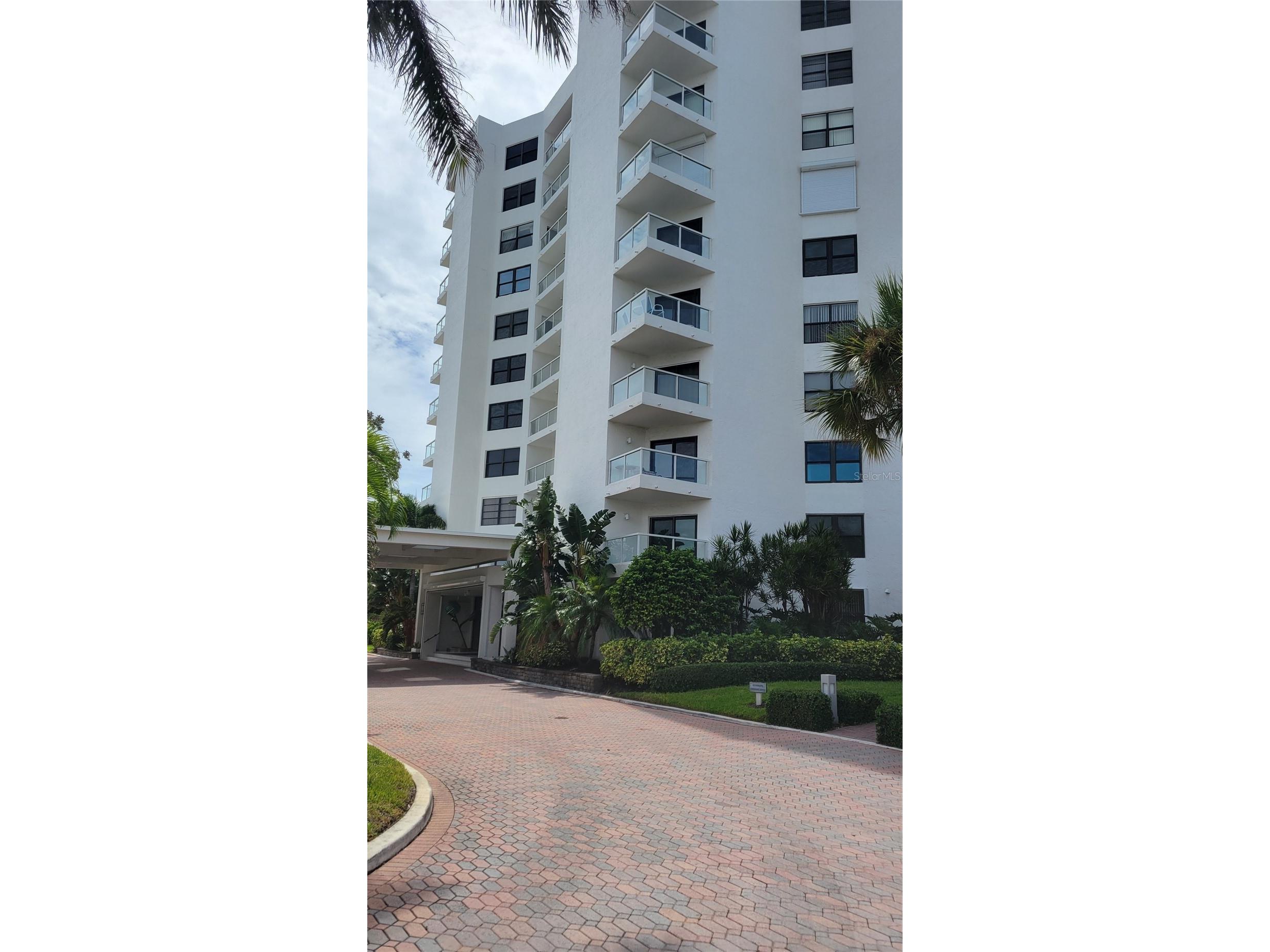 1000 Longboat Club Road #406 Longboat Key FL 34228 A4691368 image2