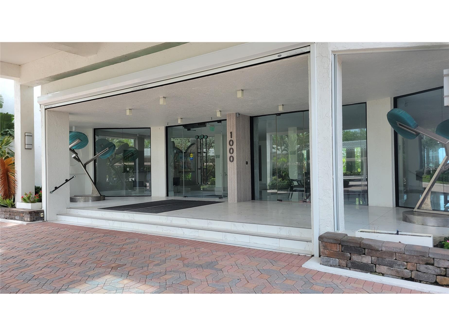 1000 Longboat Club Road #406 Longboat Key FL 34228 A4691368 image3
