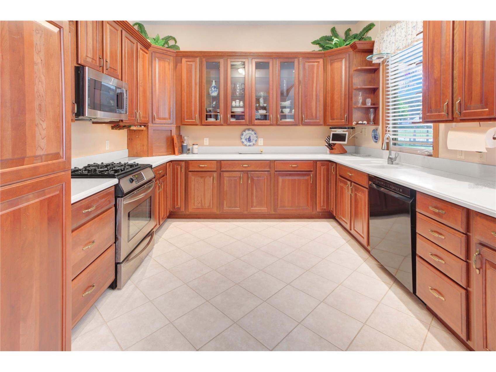 1000 Loves Point Drive Leesburg FL 34748 - LAKE HARRIS G5114858 image12