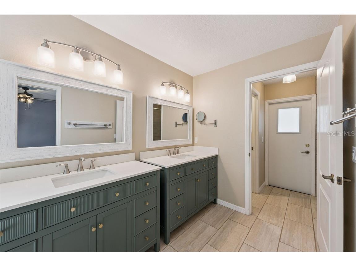 1000 N Lake Claire Circle Oviedo FL 32765 - Long Lake O6348554 image25