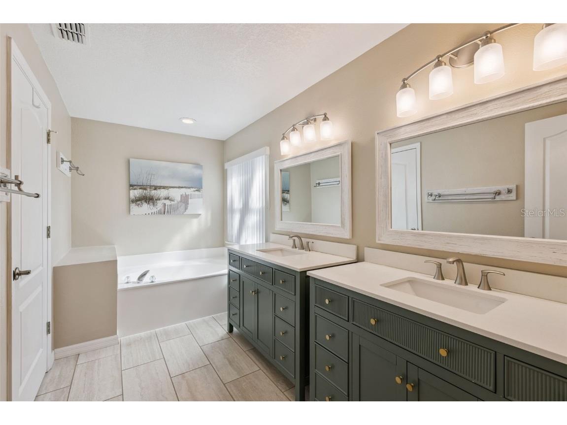 1000 N Lake Claire Circle Oviedo FL 32765 - Long Lake O6348554 image27