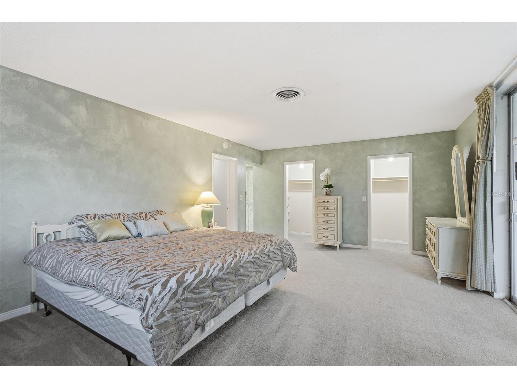 1000 N Shore Drive NE #2 Saint Petersburg FL 33701 TB8473665 image21