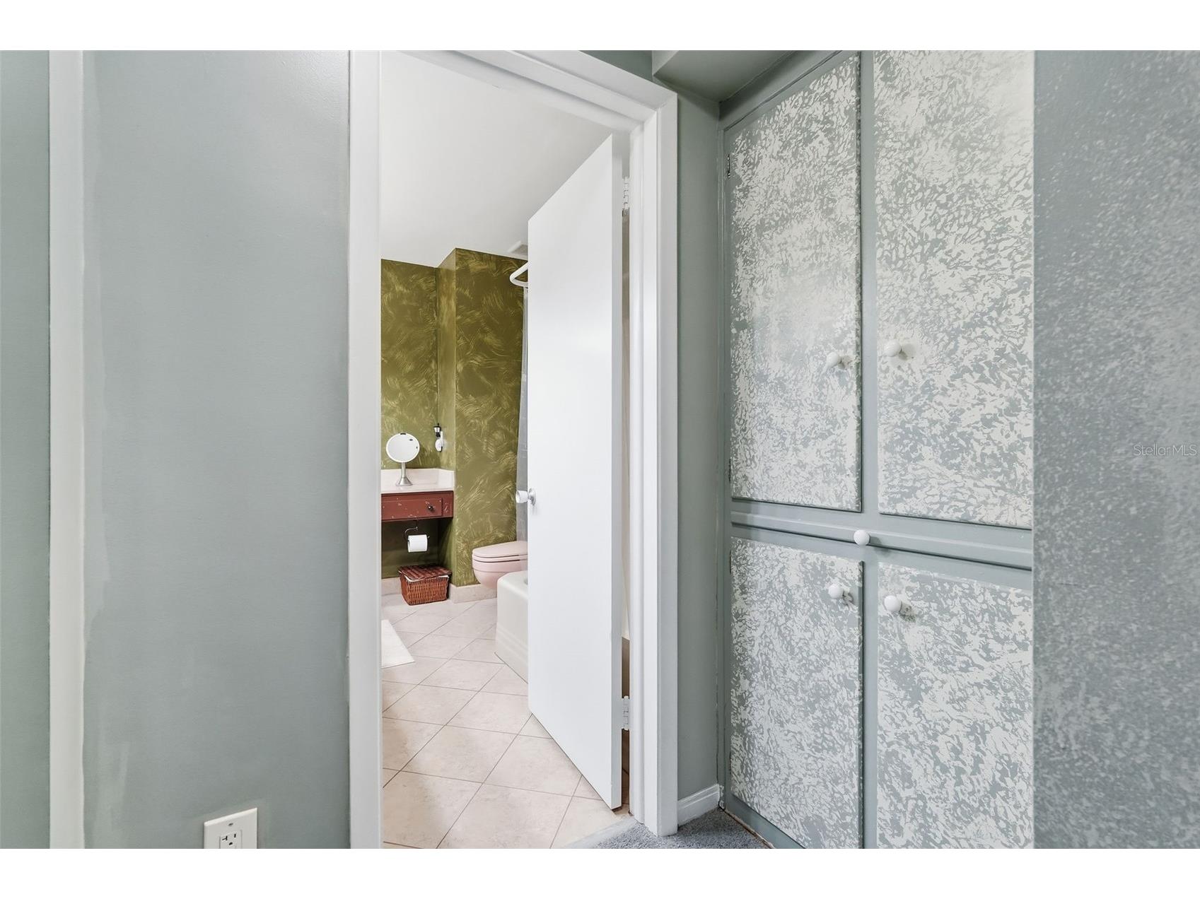 1000 N Shore Drive NE #2 Saint Petersburg FL 33701 TB8473665 image22
