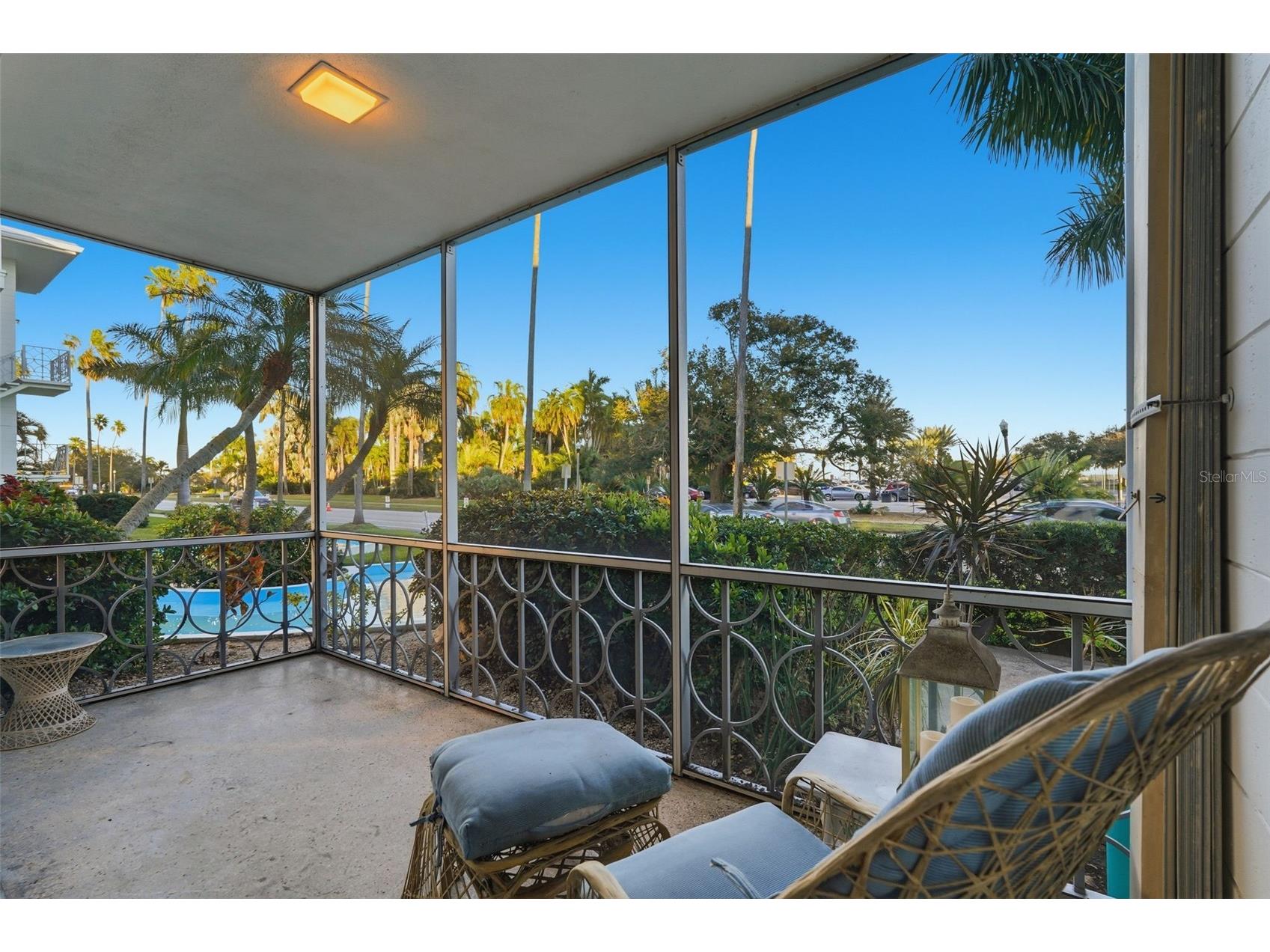 1000 N Shore Drive NE #2 Saint Petersburg FL 33701 TB8473665 image35