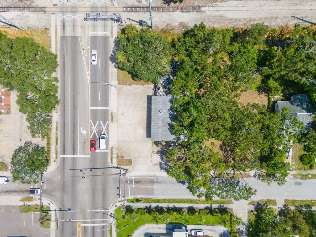1000 N Washington Boulevard Sarasota FL 34236 A4669227 image10