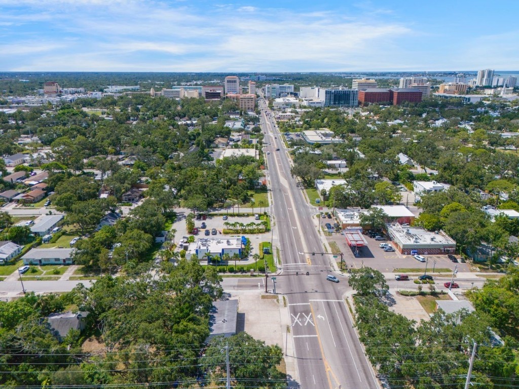 1000 N Washington Boulevard Sarasota FL 34236 A4669227 image7