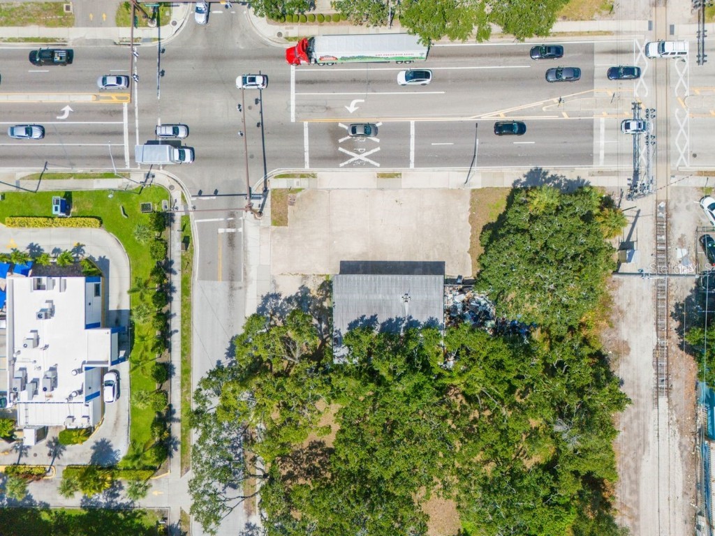 1000 N Washington Boulevard Sarasota FL 34236 A4669227 image9