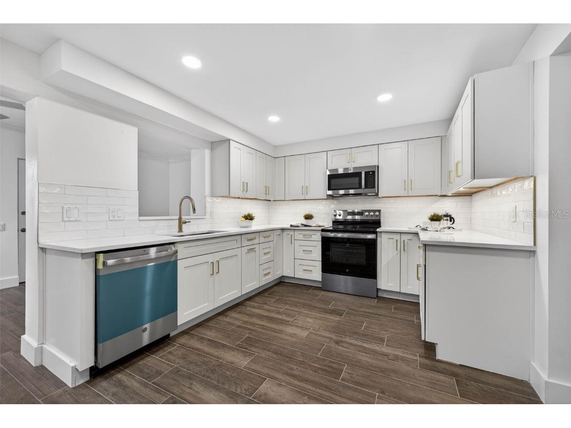 1000 Rafael Boulevard NE #1 Saint Petersburg FL 33704 TB8453853 image8