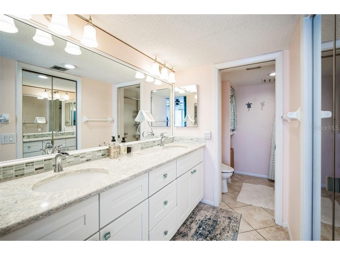 1000 Riverside Drive #B102 Palmetto FL 34221 A4642647 image14