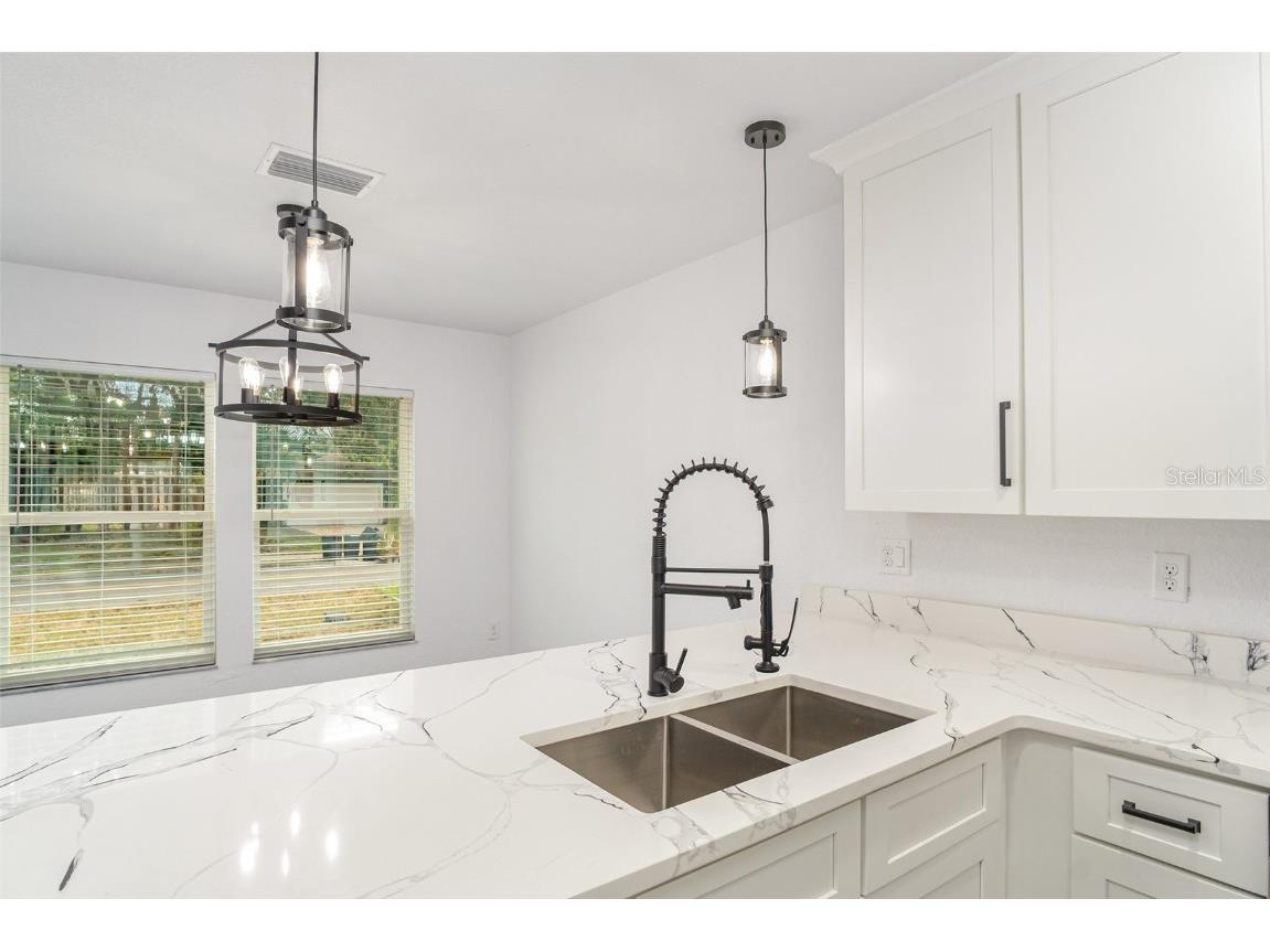 1000 S Locust Avenue Sanford FL 32771 O6363745 image14