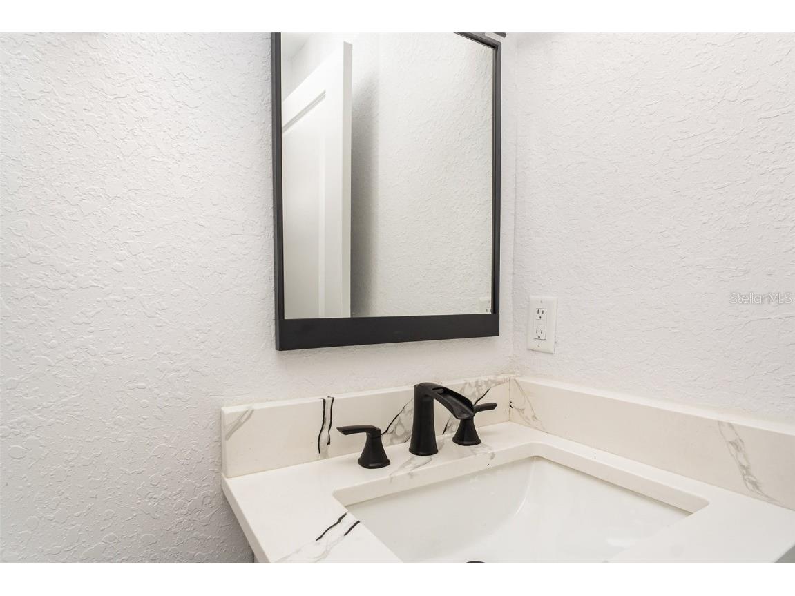 1000 S Locust Avenue Sanford FL 32771 O6363745 image18