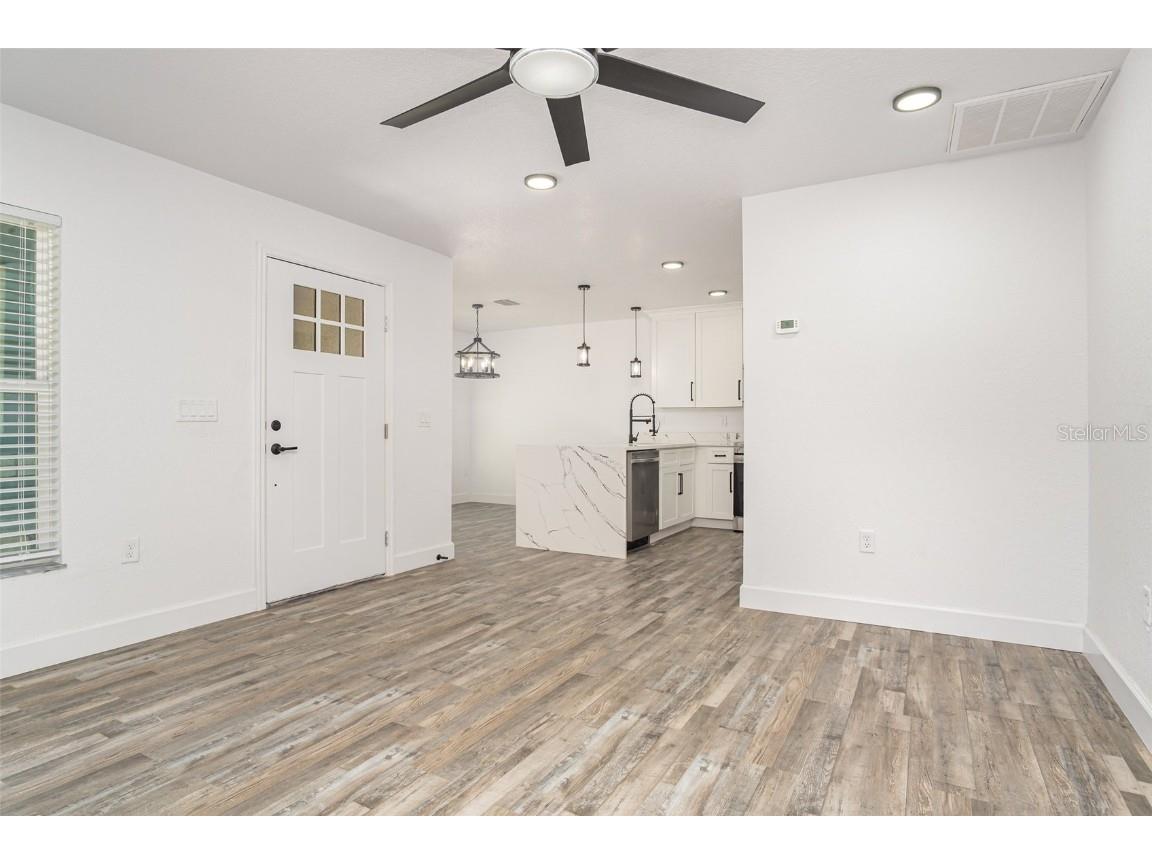 1000 S Locust Avenue Sanford FL 32771 O6363745 image8