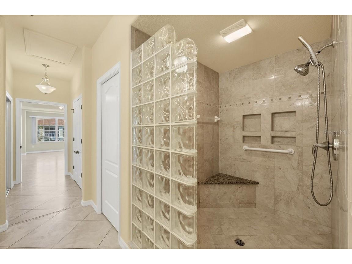 1000 San Lino Circle #1034 Venice FL 34292 A4657351 image39