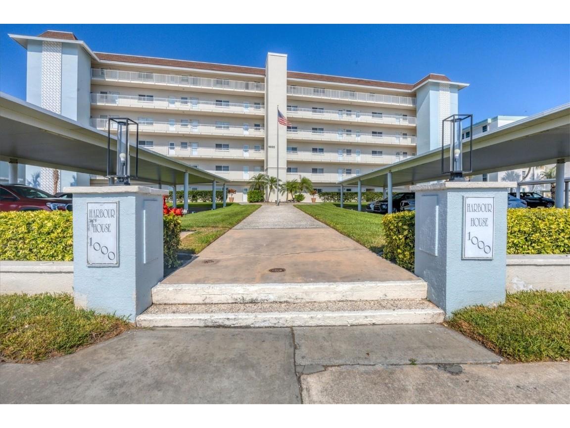 1000 Tarpon Center Drive #601 Venice FL 34285 - GULF N6137005 image1