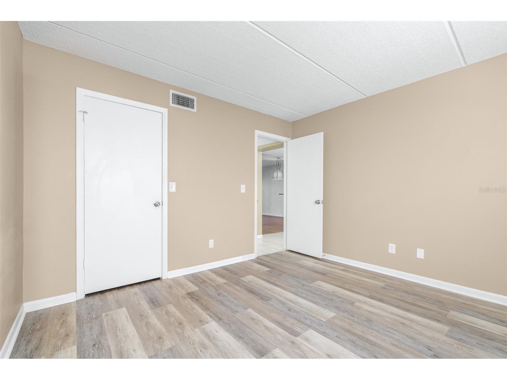 1000 Tarpon Woods Boulevard #503 Palm Harbor FL 34685 TB8462889 image32