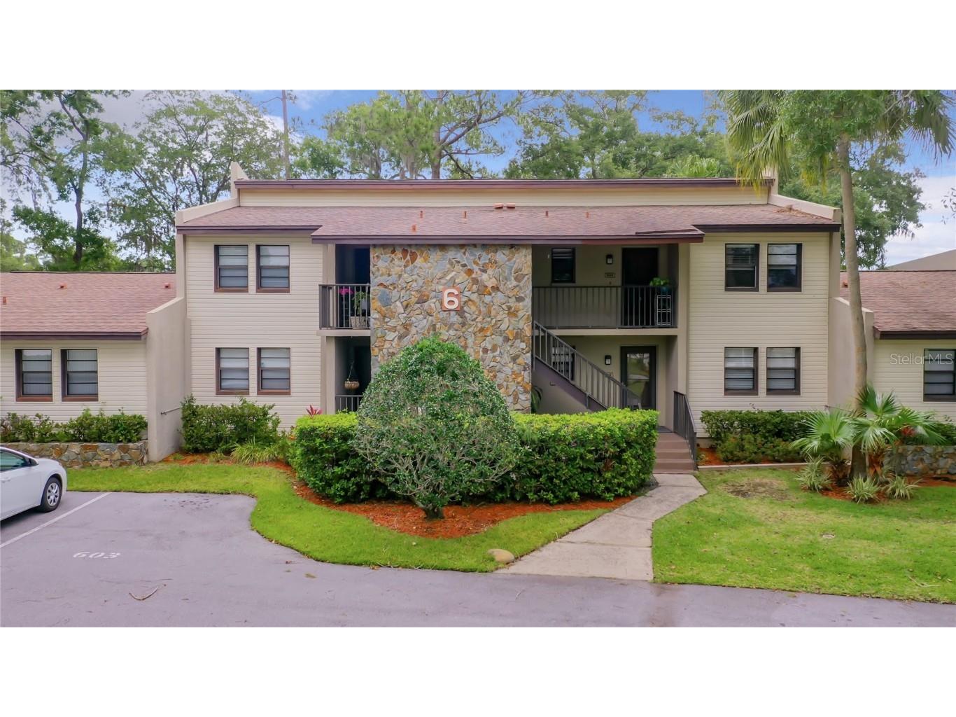 1000 Tarpon Woods Boulevard #605 Palm Harbor FL 34685 W7854458 image1