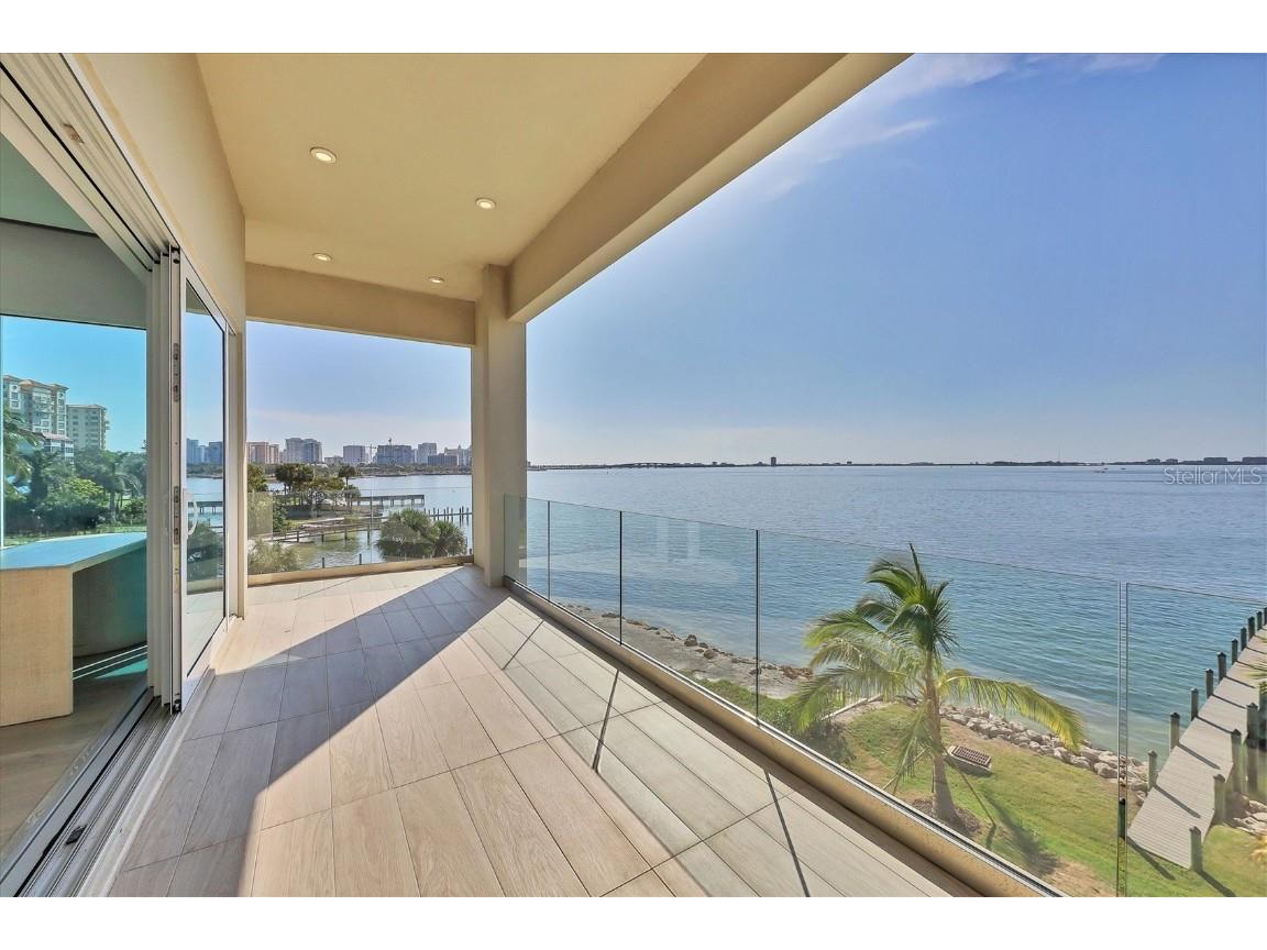 1000 Tocobaga Lane Sarasota FL 34236 - SARASOTA BAY A4660993 image38