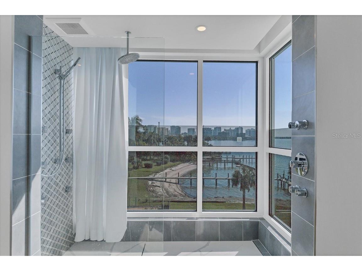 1000 Tocobaga Lane Sarasota FL 34236 - SARASOTA BAY A4660993 image41