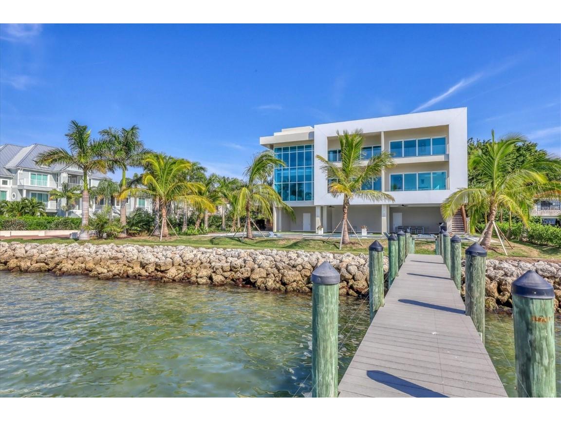 1000 Tocobaga Lane Sarasota FL 34236 - SARASOTA BAY A4660993 image5