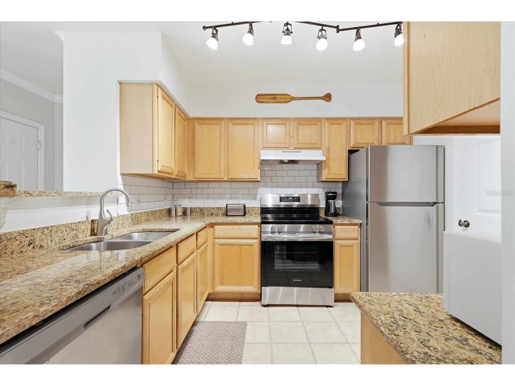 1000 Villagio Circle #106 Sarasota FL 34237 A4694275 image12