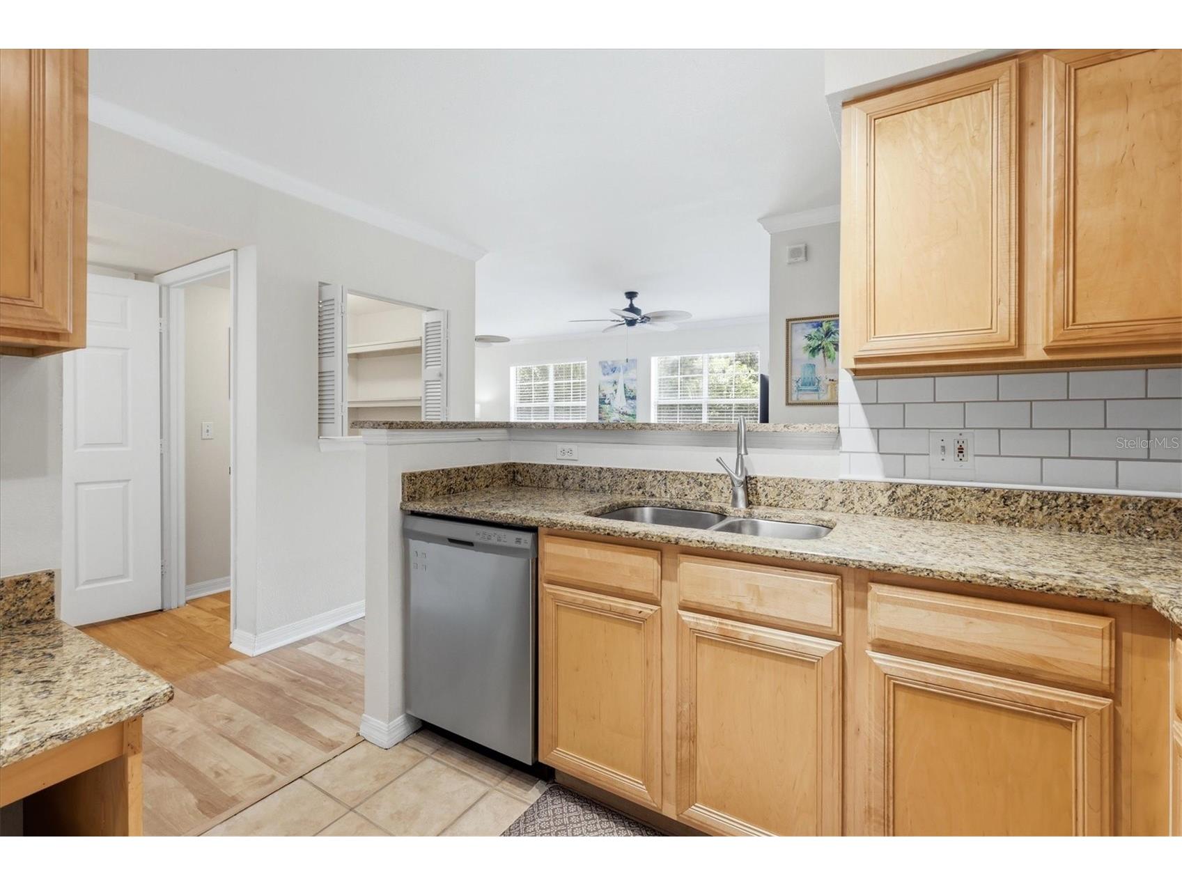 1000 Villagio Circle #106 Sarasota FL 34237 A4694275 image14