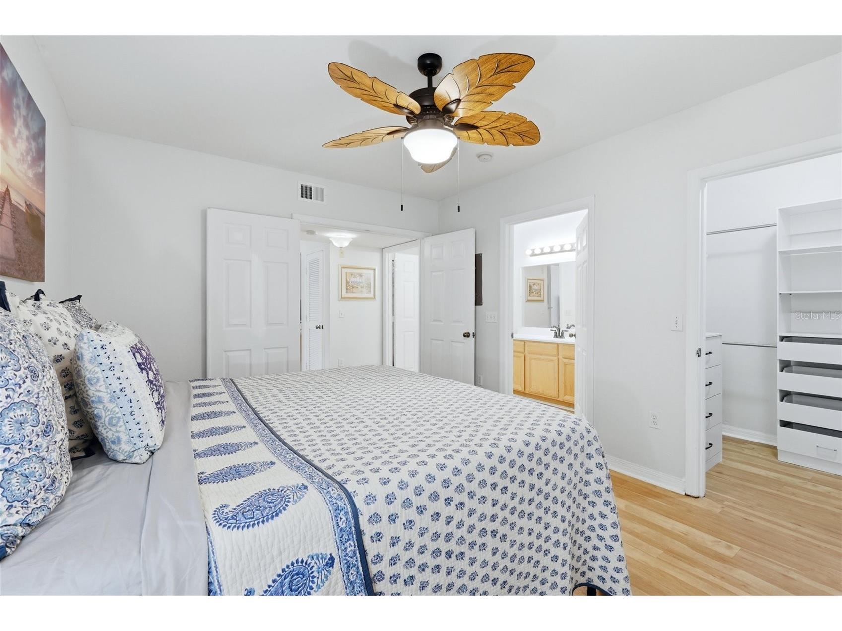 1000 Villagio Circle #106 Sarasota FL 34237 A4694275 image23