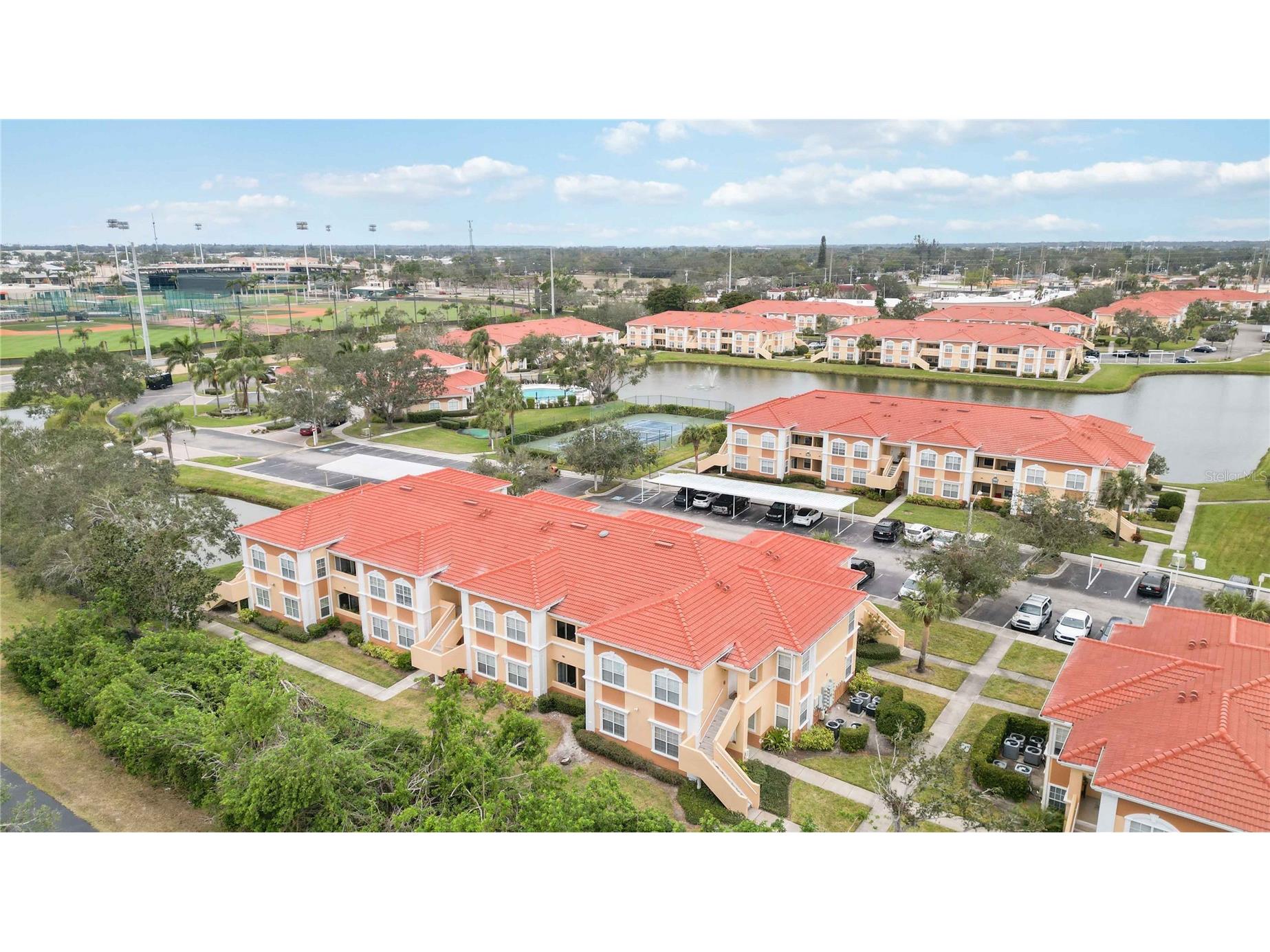 1000 Villagio Circle #106 Sarasota FL 34237 A4694275 image32