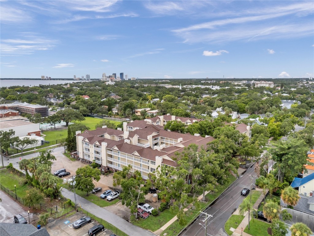 1000 W Horatio Street #129 Tampa FL 33606 TB8403082 image37