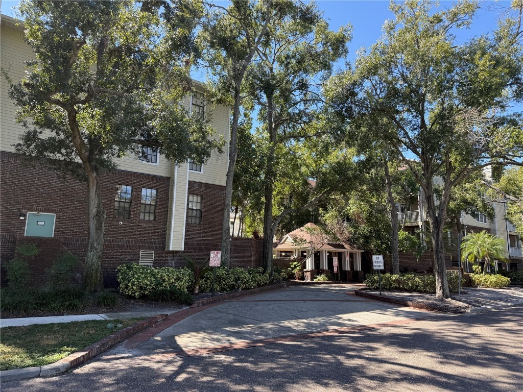 1000 W Horatio Street #215 Tampa FL 33606 TB8429394 image1