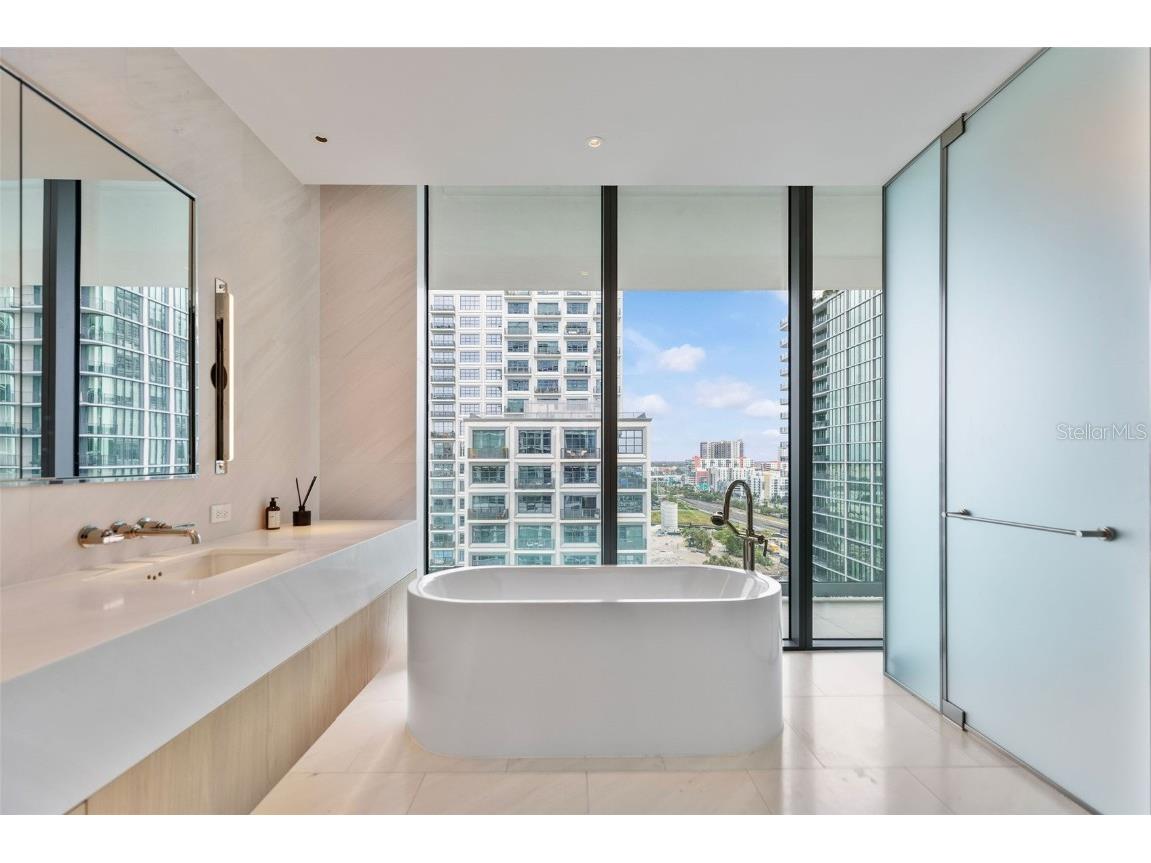 1000 Water Street #1103 Tampa FL 33602 TB8451475 image35