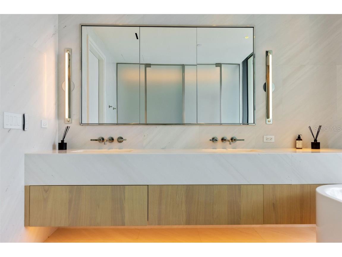 1000 Water Street #1103 Tampa FL 33602 TB8451475 image44