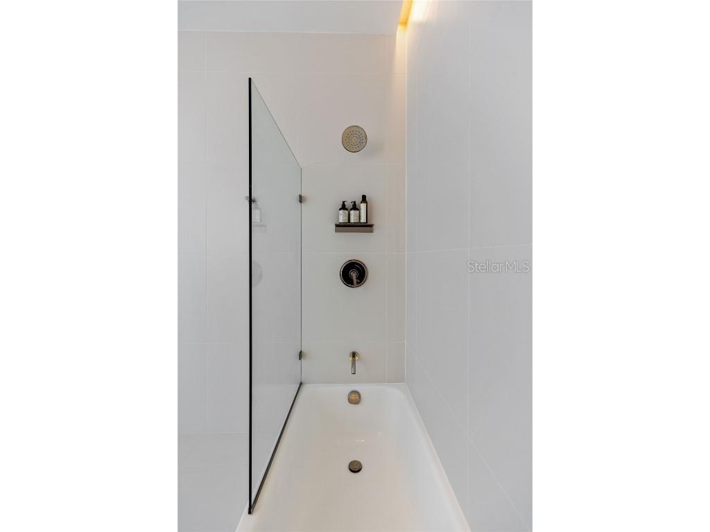 1000 Water Street #1103 Tampa FL 33602 TB8451475 image52