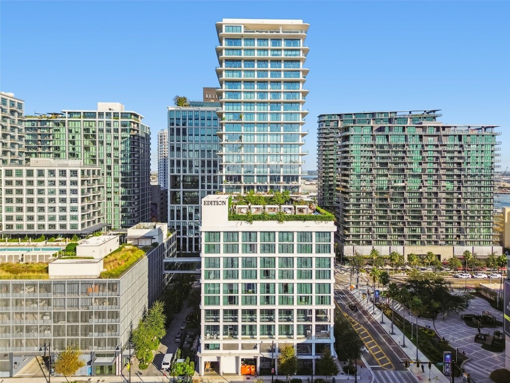 1000 Water Street #2202 Tampa FL 33602 TB8451447 image1